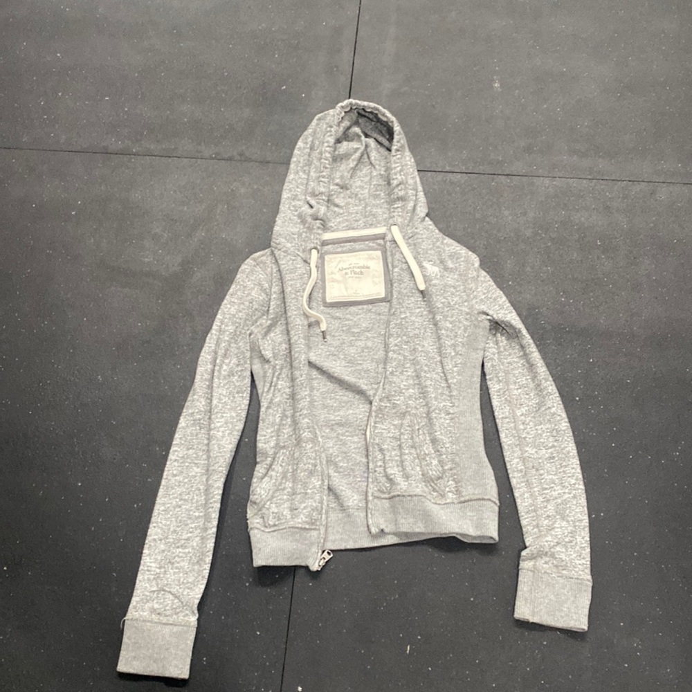 Abercrombie and fitch grey and white hoodie!